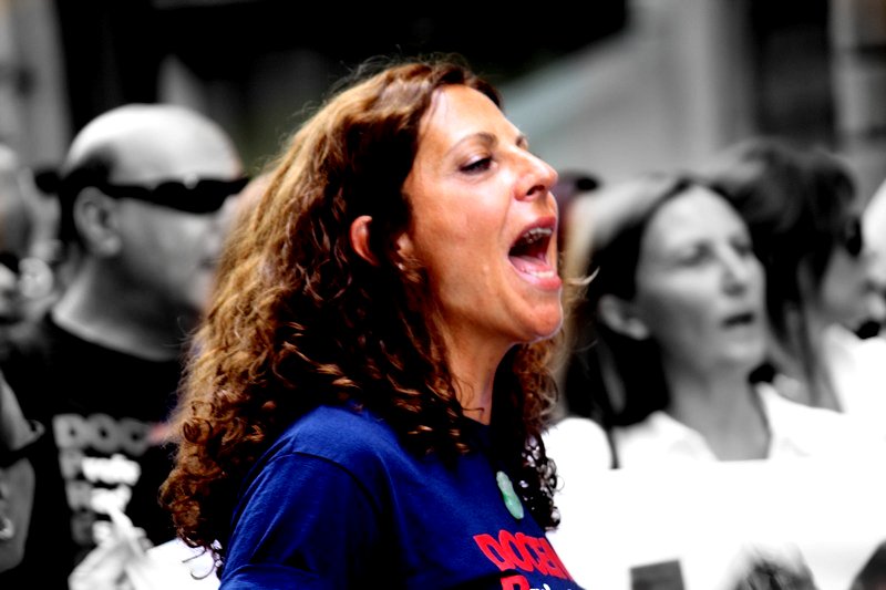 vogliamo il lavoroooooooo!!!!!!!!!!.jpg