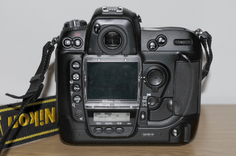 web_LIM5165.jpg