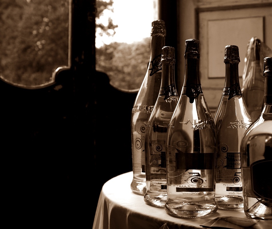 wine11low.jpg