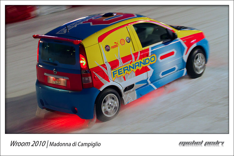 Wroom2010_02.jpg