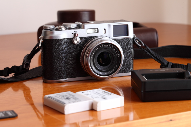 x100-02.JPG