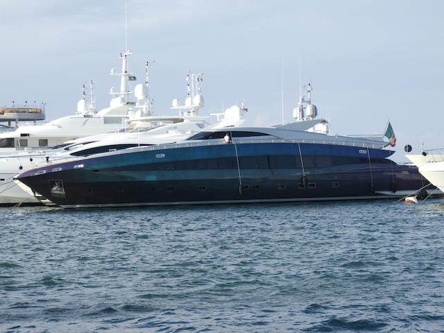 Yacht prima-1.jpg