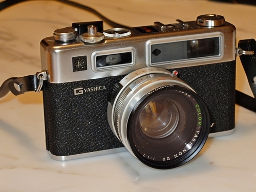Yashica35_1.jpg