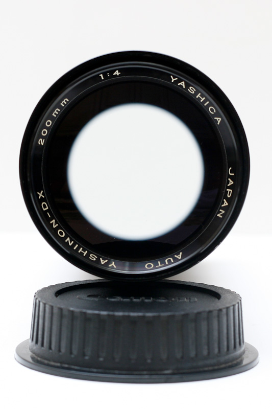yashinon 200f4 - front.jpg